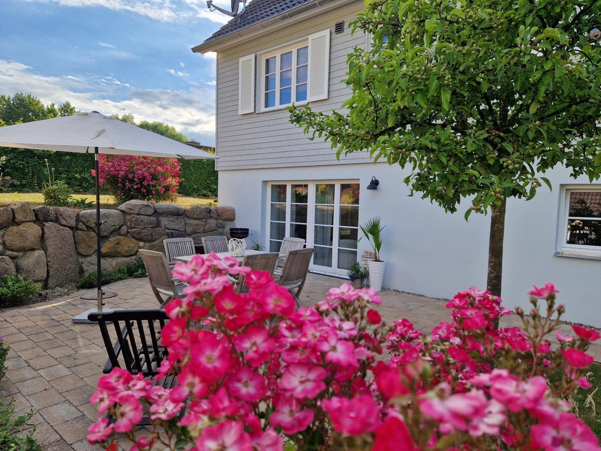 Ferienwohnung Duene Mit Kamin Und 2 Baedern In Boltenhagen Exterior photo